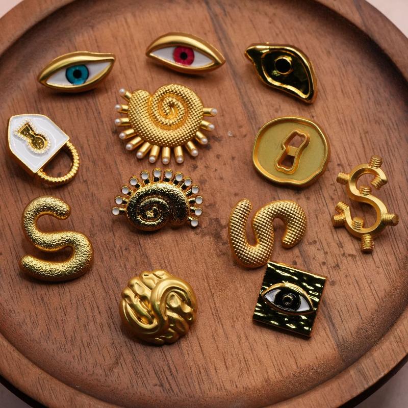 Винтажная металлическая пугови – обзор и цена Craft Embellishment